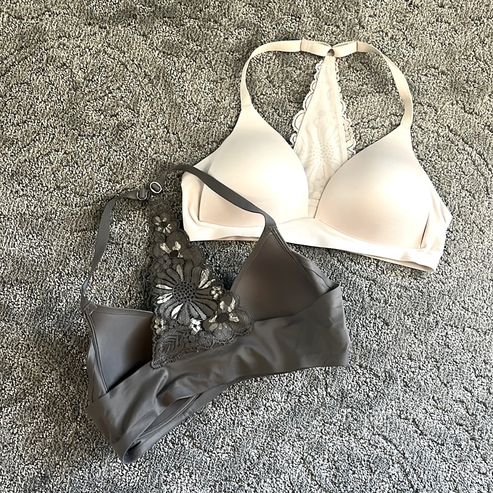 Aerie Real Sunnie Wireless Sexy Back Bra 34C Crème and Dark Grey